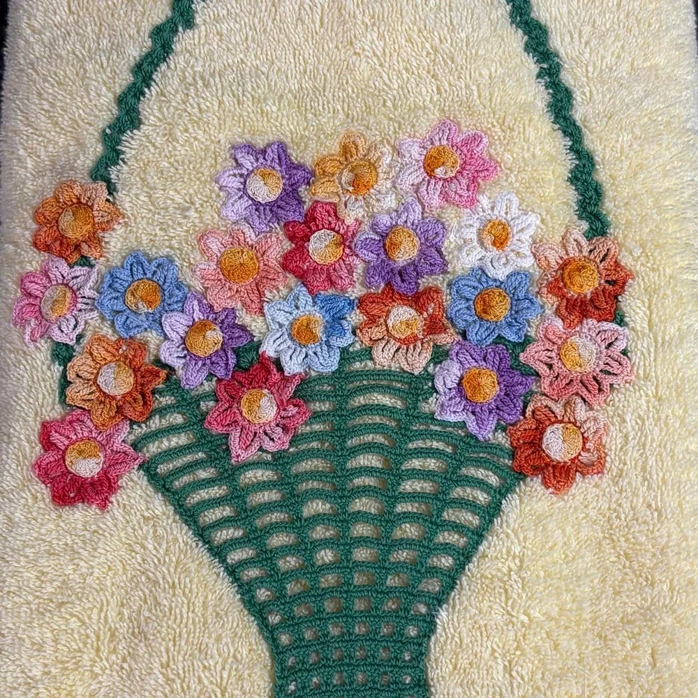 Vintage Embroidered Flowers In A Basket Bath Towel Cotton 44